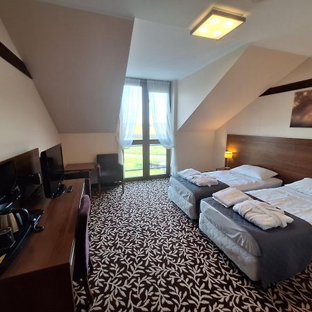 Hotel I Aquapark Olender Stary Toruń エクステリア 写真